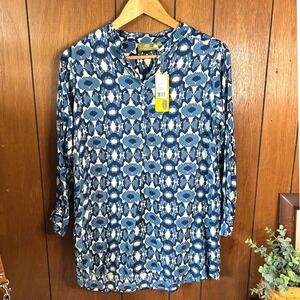 Rock Flower Paper Blue Floral‎ Button-Down Blouse Size Small – New with Tags